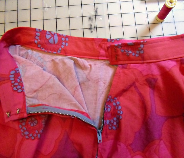 Floral Circle Skirt - Matching zipper :)