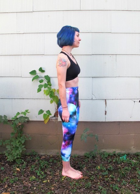 Basic outfits never miss >> obsessed with these yoga pants for the
