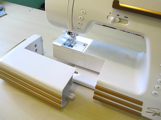 SAM APPLIANCES Handy Stitch Sewing Machines for Home Tailoring use