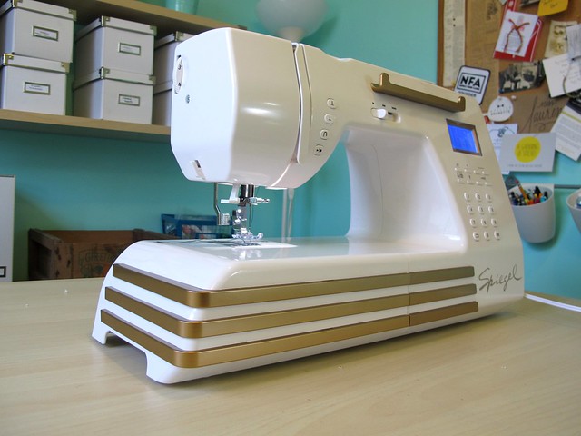 Giveaway + Review: Spiegel 60609 Sewing Machine